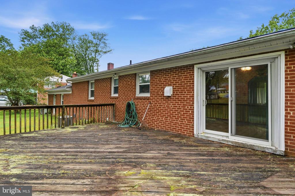 11207 BROOKLEE DRIVE
