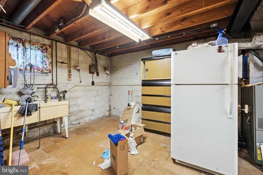 11207 BROOKLEE DRIVE