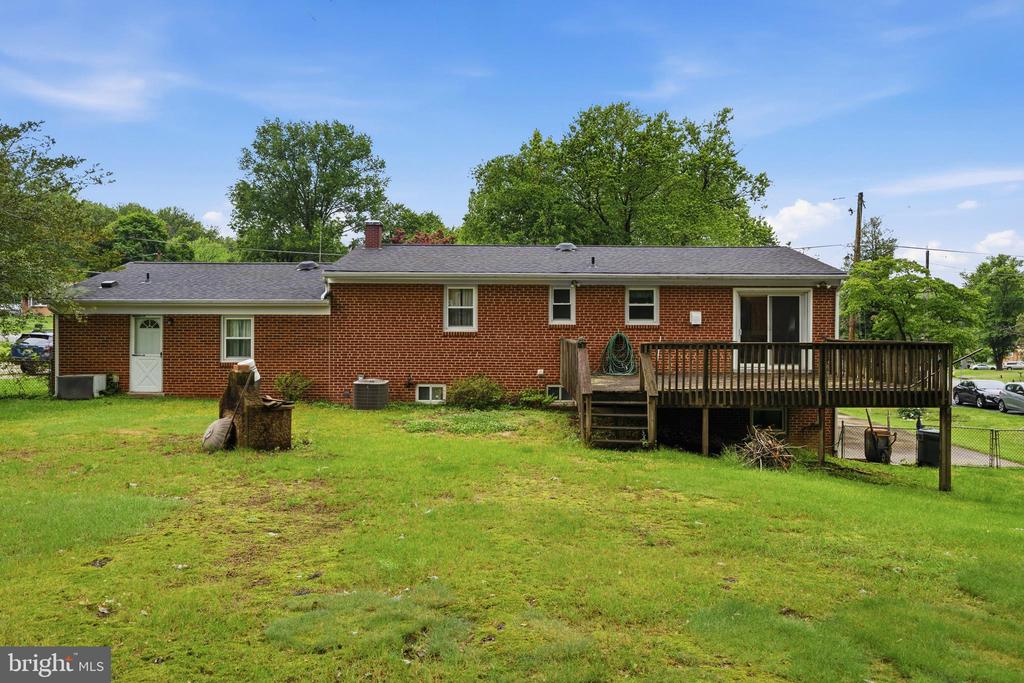11207 BROOKLEE DRIVE