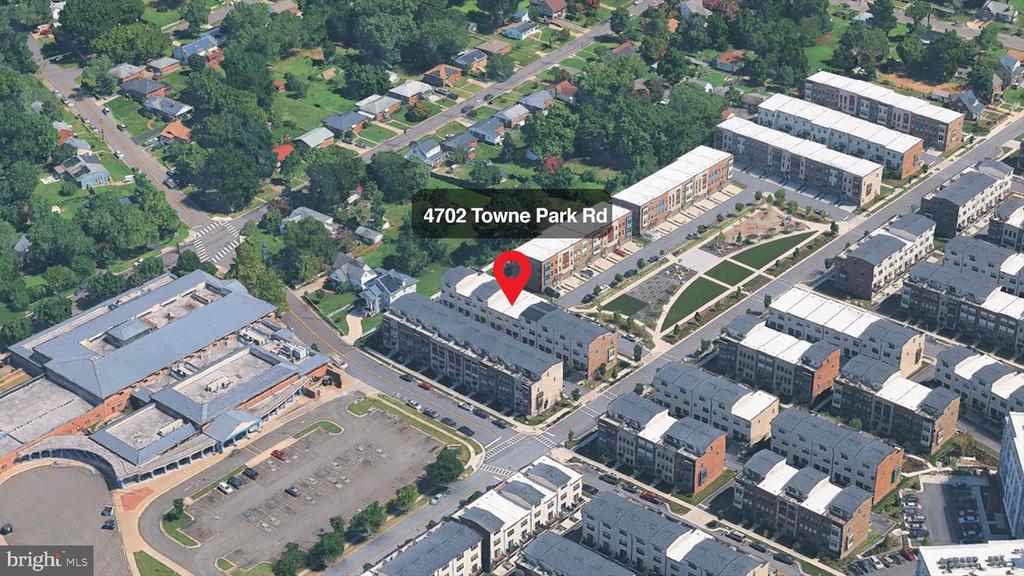 4702 TOWNE PARK ROAD