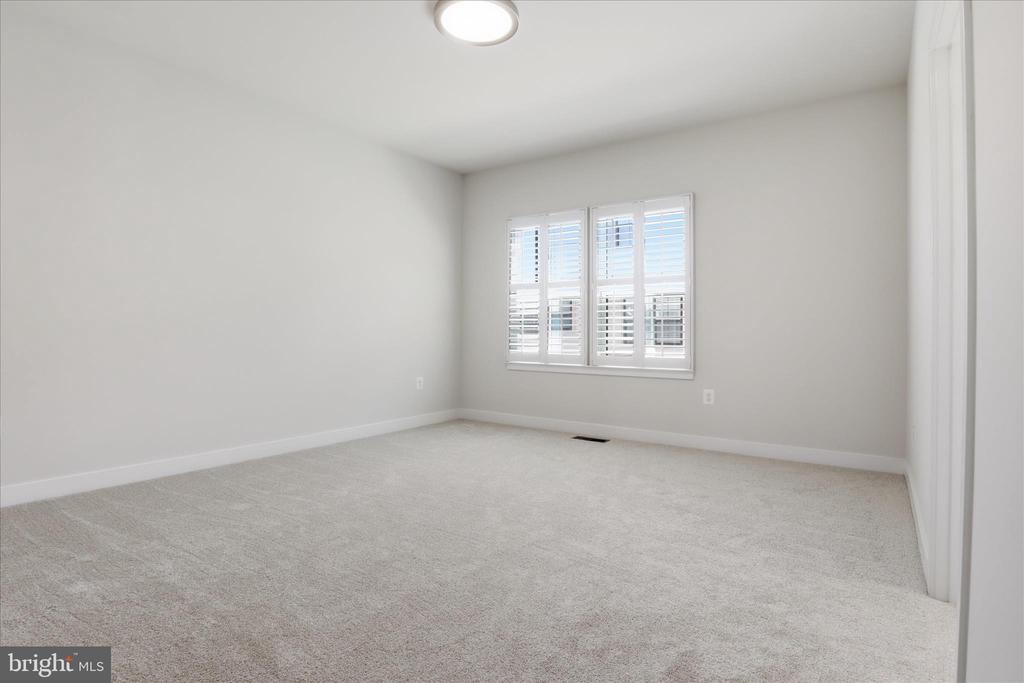 4702 TOWNE PARK ROAD