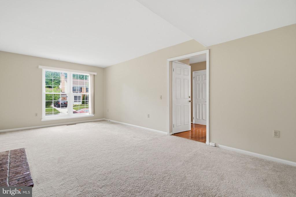 10205 BALSAMWOOD
