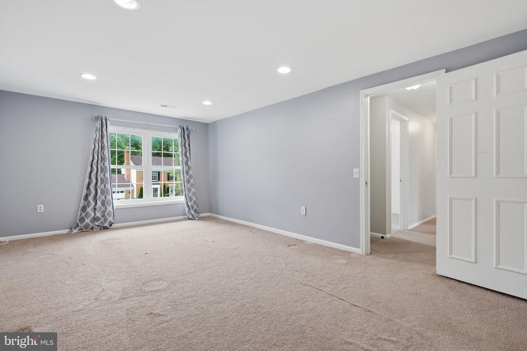 10205 BALSAMWOOD