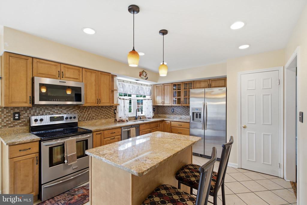 10205 BALSAMWOOD DRIVE