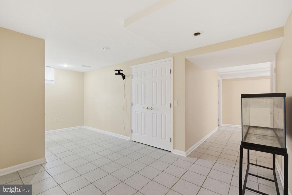 10205 BALSAMWOOD DRIVE