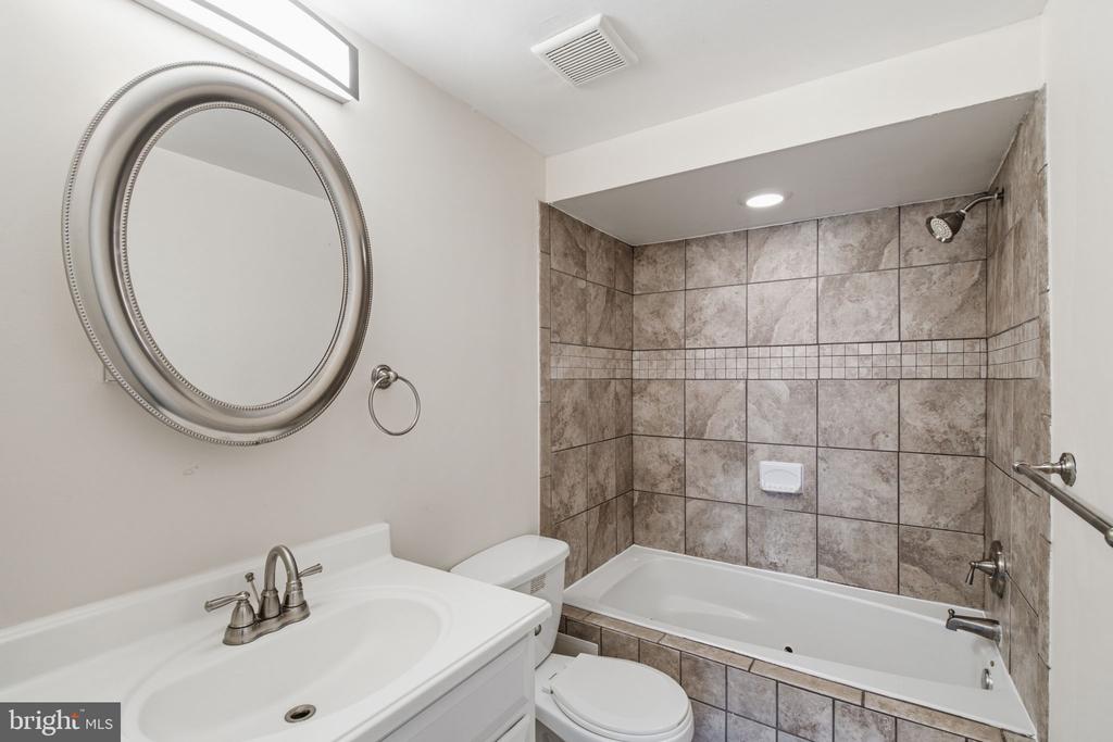 10205 BALSAMWOOD DRIVE