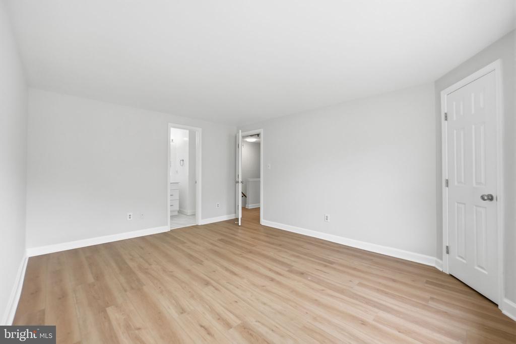 14333 MARLBOROUGH LANE