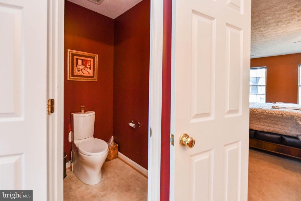 10629 GALLANT FOX WAY