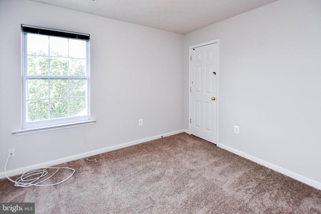 10629 GALLANT FOX WAY