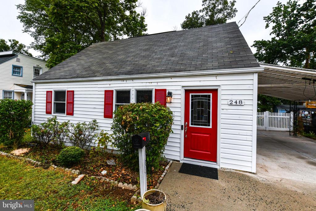 248 MANASSAS DRIVE