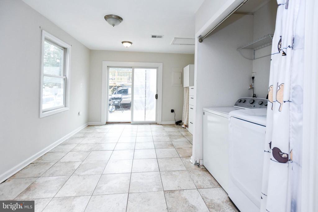 248 MANASSAS DRIVE