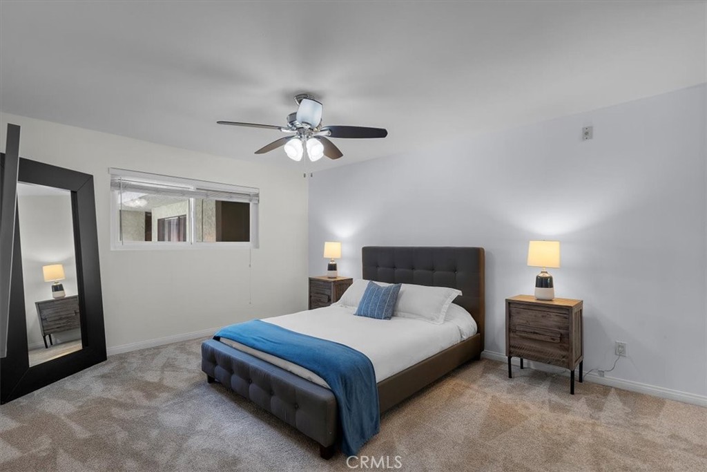 741 W 24th Street 6