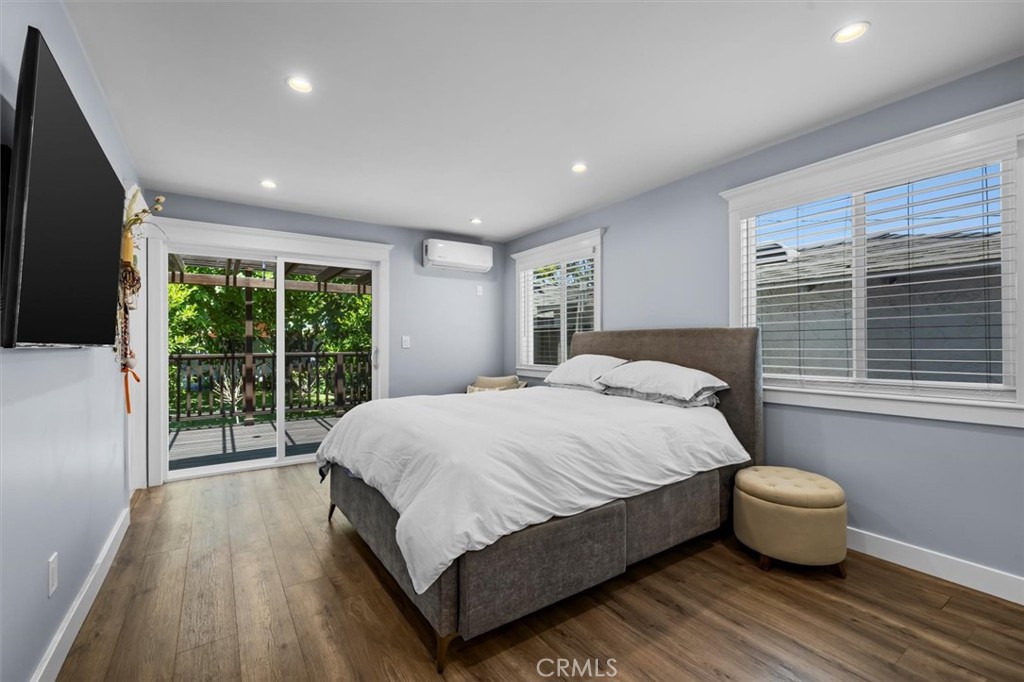 3231 W 134th Place
