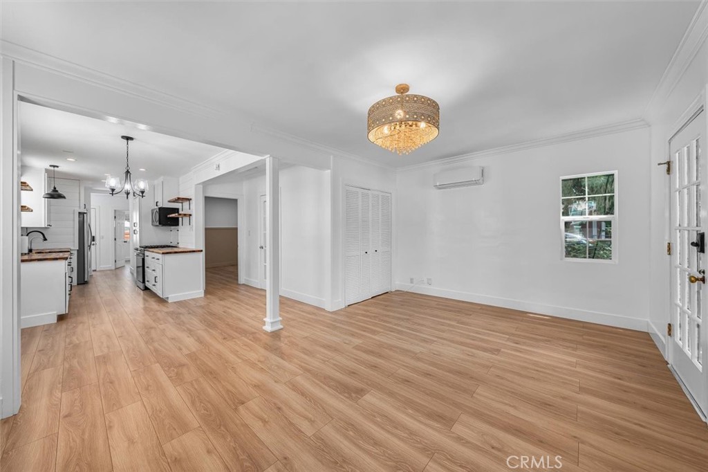 2628 S Kerckhoff Avenue