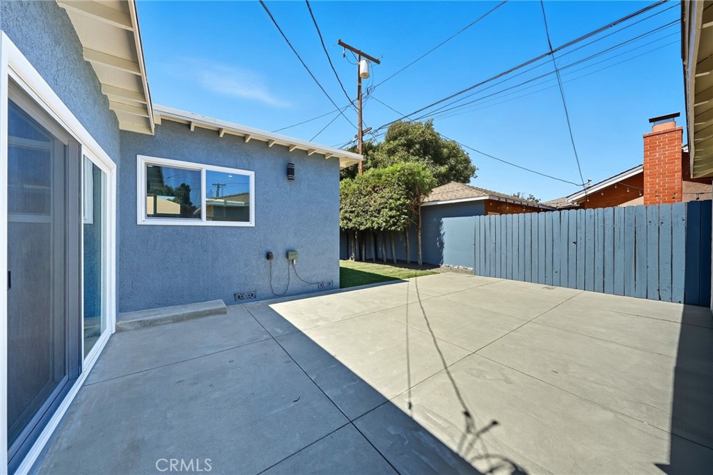 5939 Greentop Street