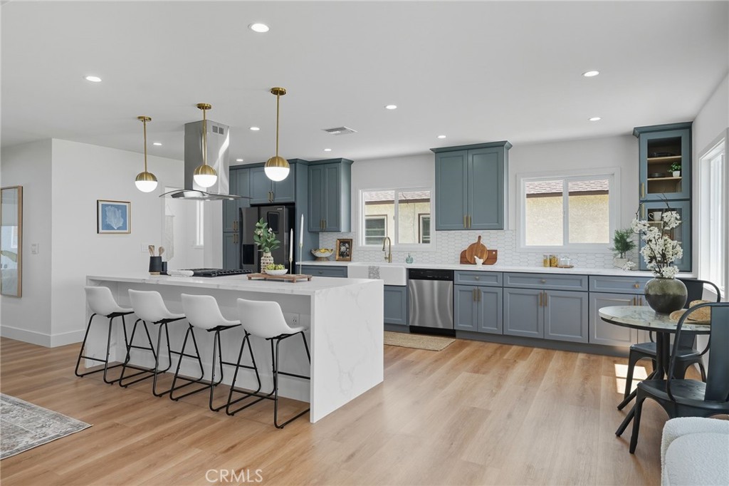 5939 Greentop Street