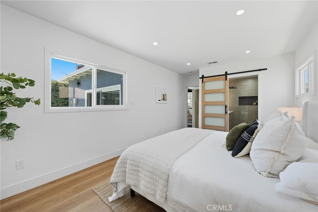 5939 Greentop Street