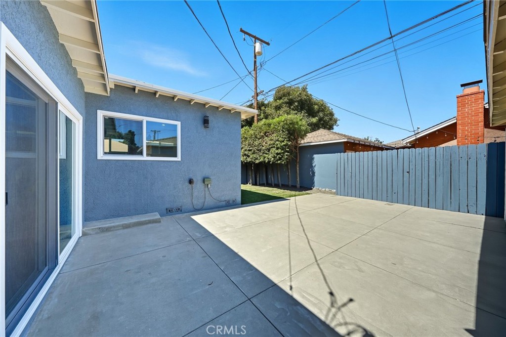 5939 Greentop Street