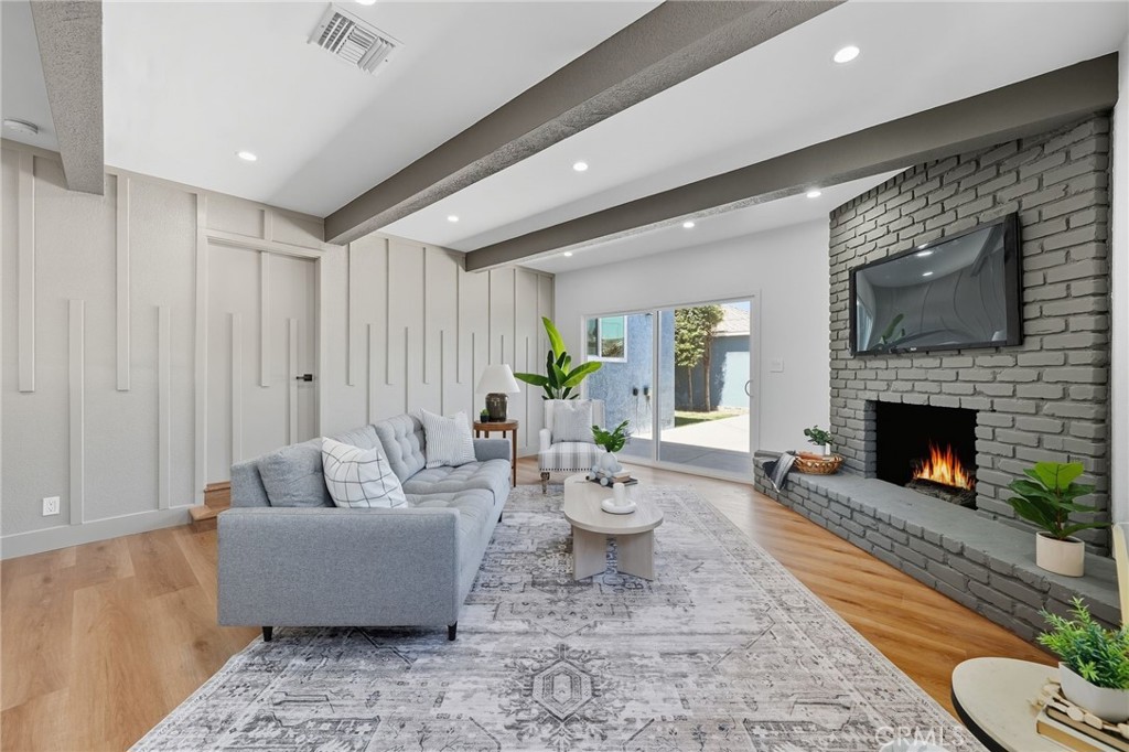 5939 Greentop Street