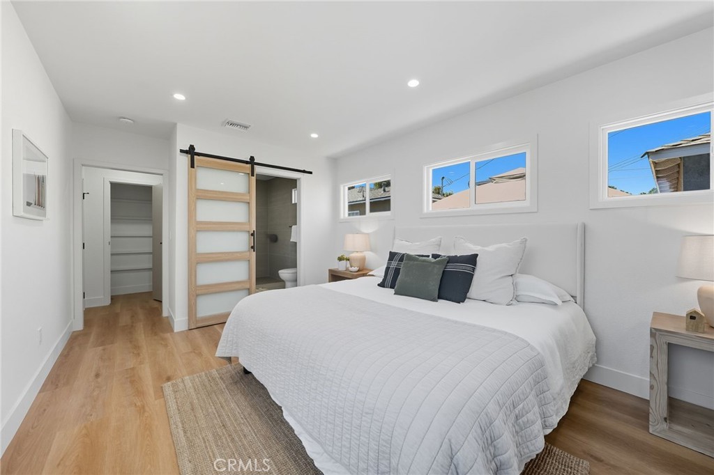 5939 Greentop Street