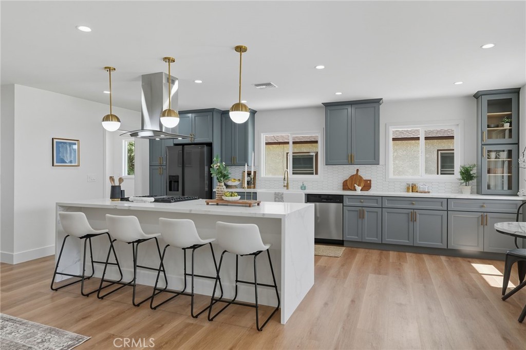 5939 Greentop Street