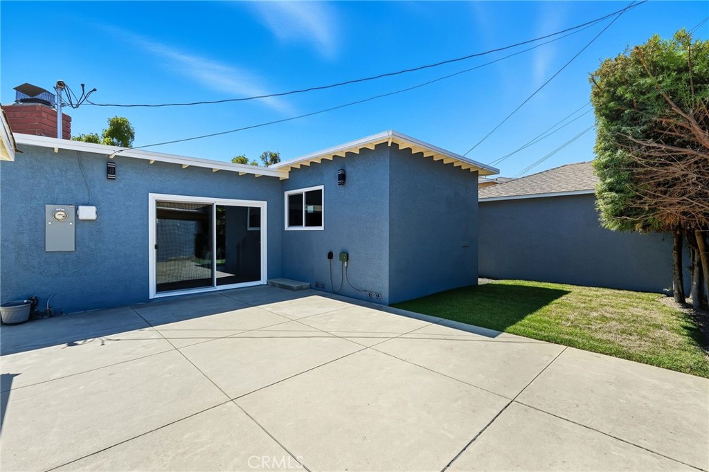 5939 Greentop Street