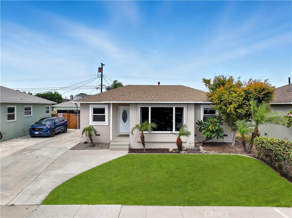 6219 Henrilee Street