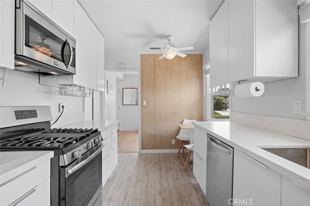 6219 Henrilee Street