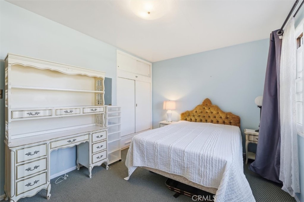 1700 Voorhees Avenue