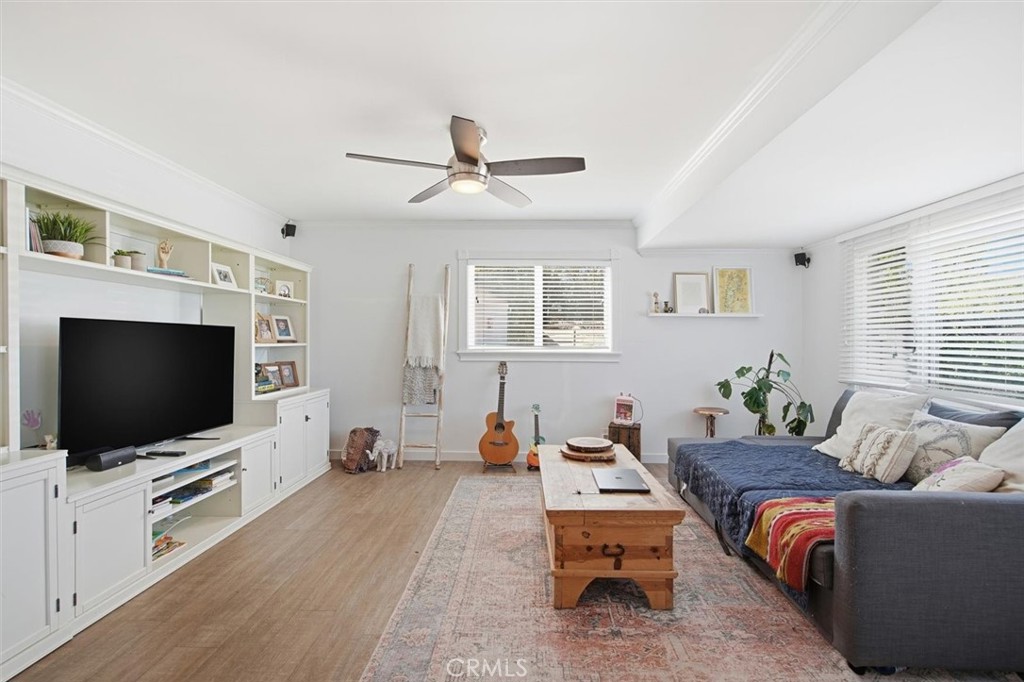 6443 Gross Avenue