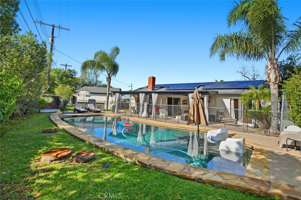 6443 Gross Avenue