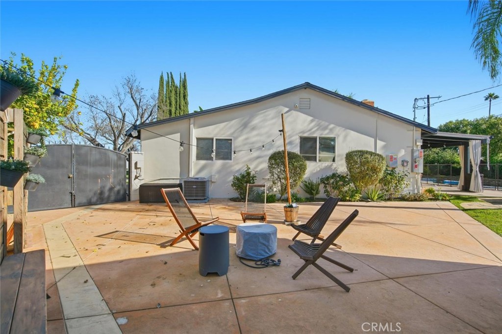 6443 Gross Avenue