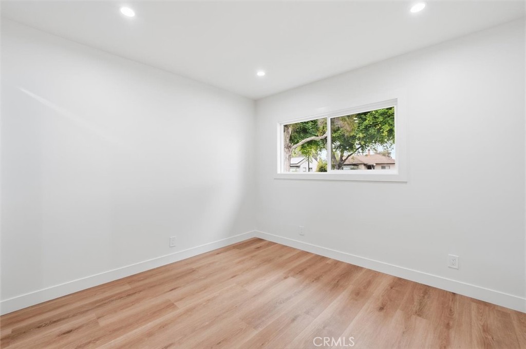 4806 Canehill