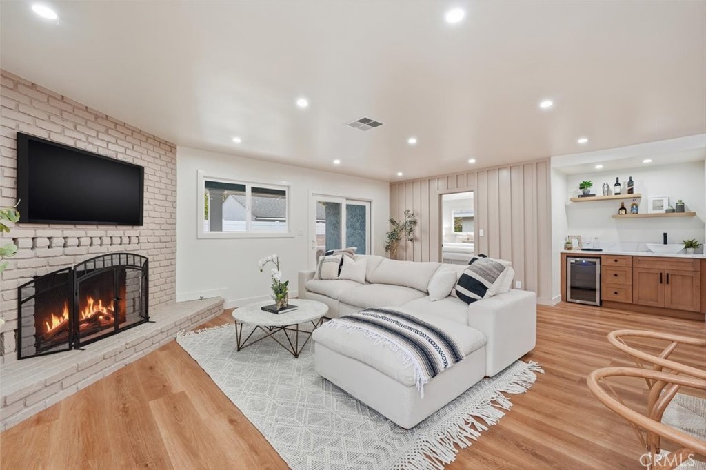 4806 Canehill