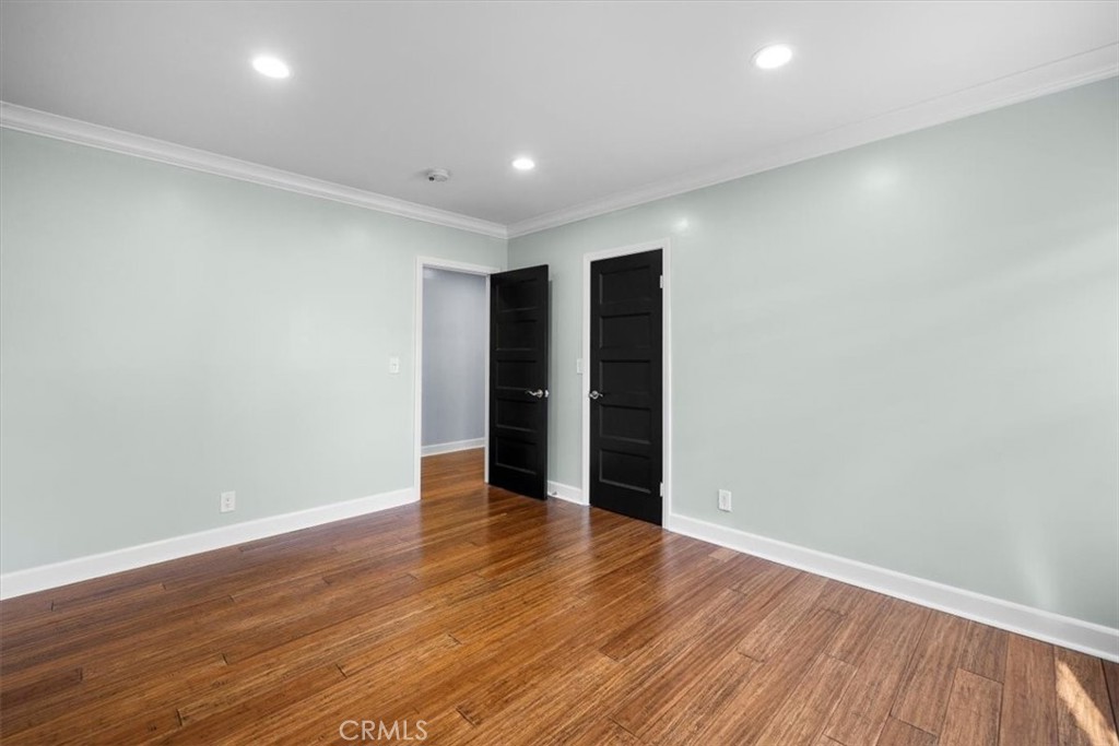 2067 Lomita