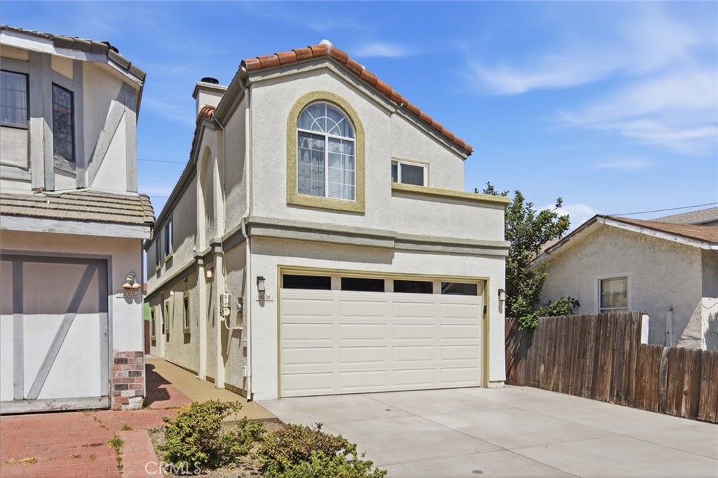 15011 Kingsdale