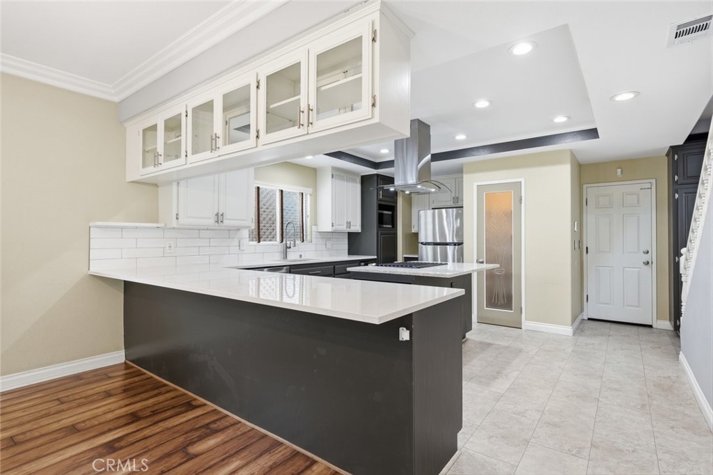 15011 Kingsdale