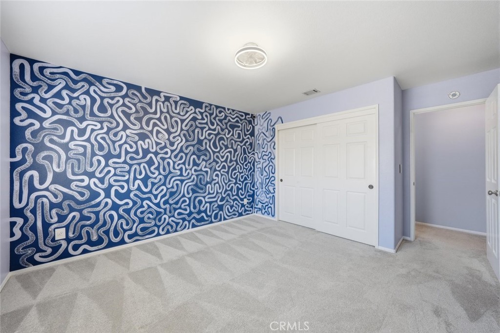 15011 Kingsdale