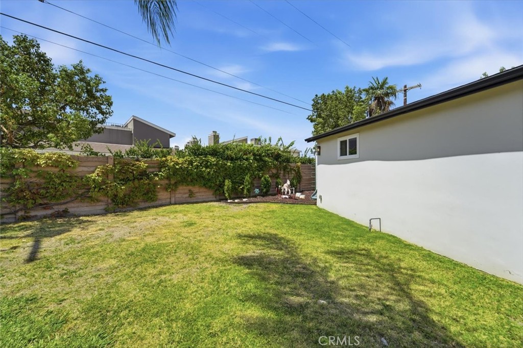 6443 Gross Avenue