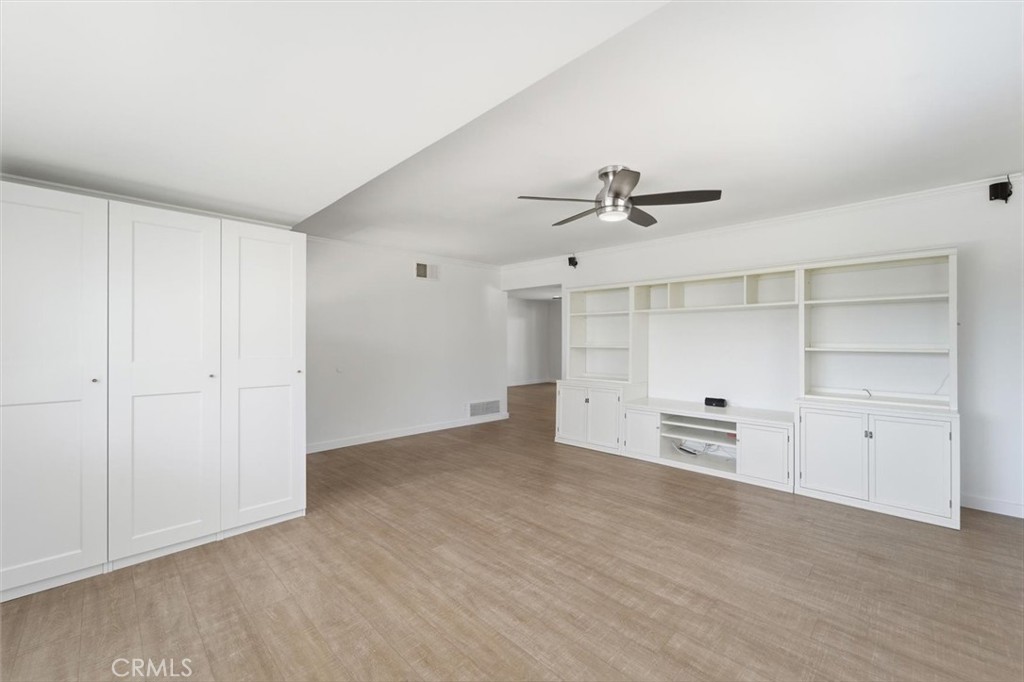 6443 Gross Avenue