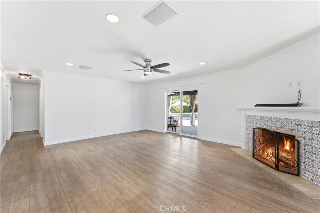 6443 Gross Avenue