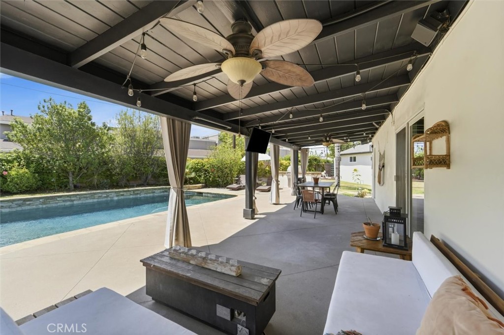 6443 Gross Avenue