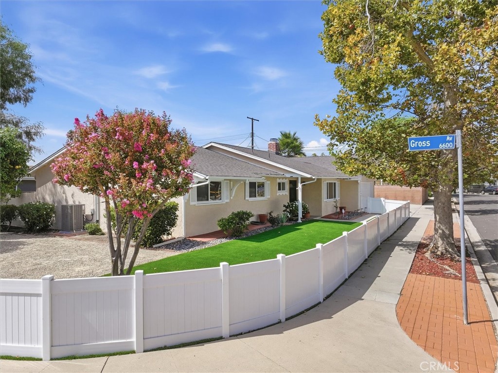 6683 Gross Avenue