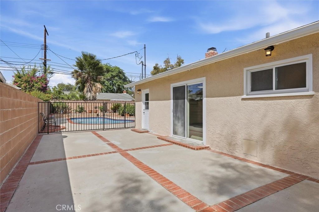 6683 Gross Avenue
