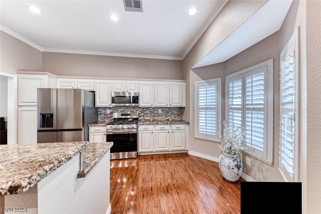 414 Lost Trail Drive