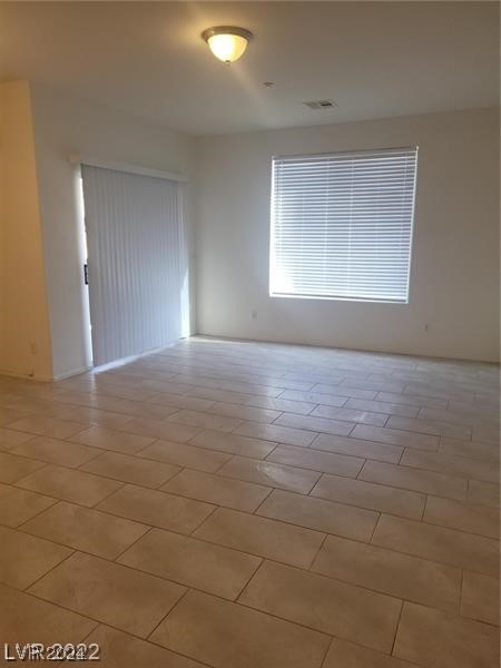 4437 Dover Straight Street 105