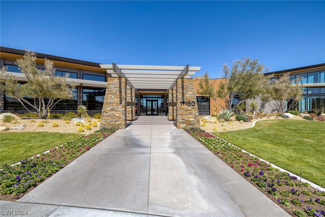 3030 Raywood Ash Drive