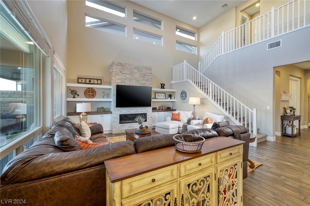 3030 Raywood Ash Drive