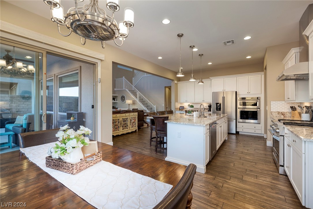 3030 Raywood Ash Drive