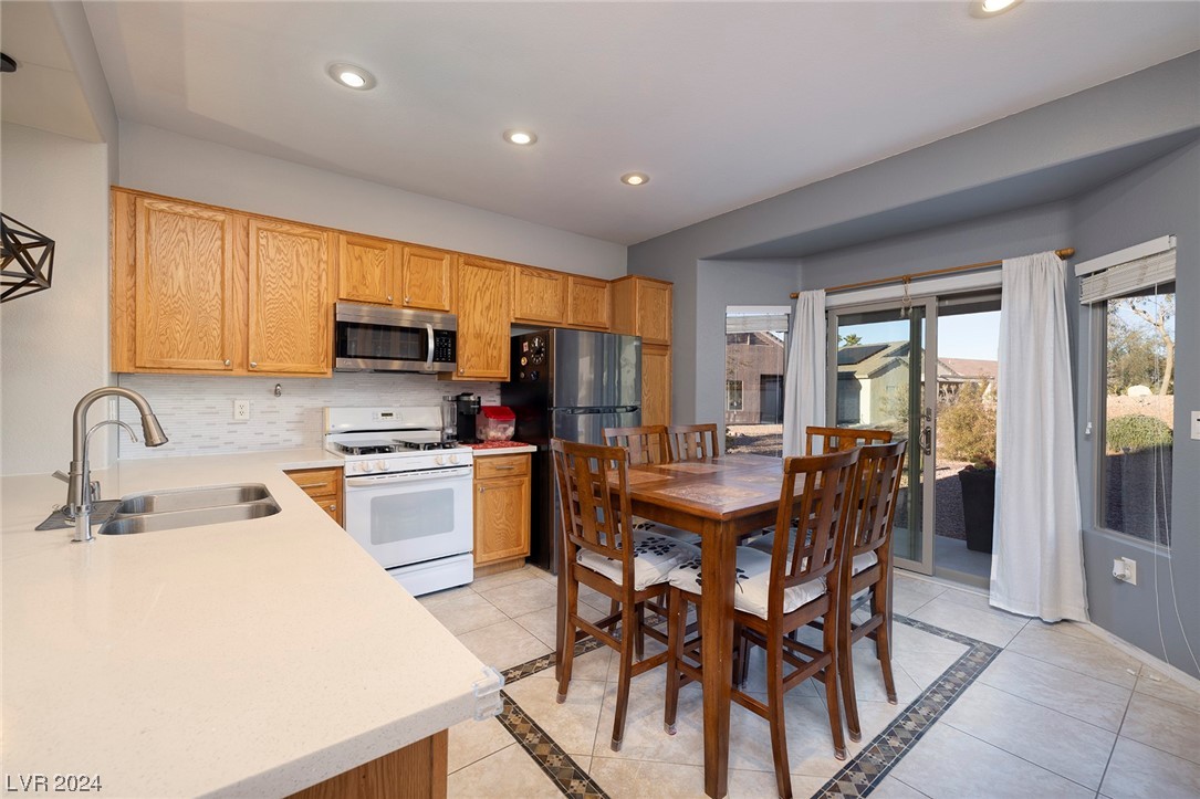 566 Cypress Gardens Place